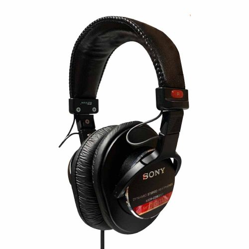 Sony_MDR-CD900ST_official